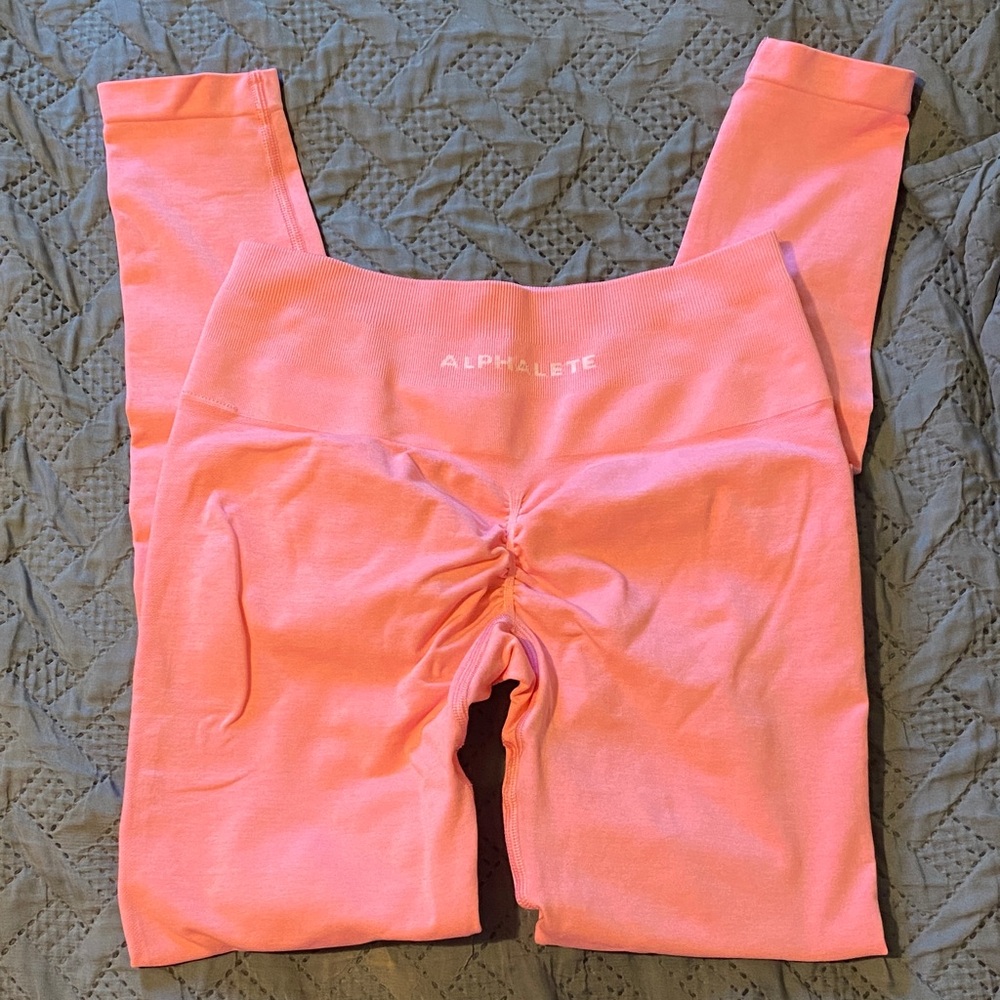 Alphalete Amplify Leggings (cotton candy)